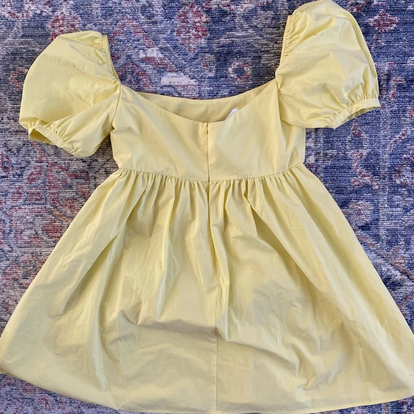 Ciao Lucia Delfina Dress in Light Yellow - Picture 7 of 10